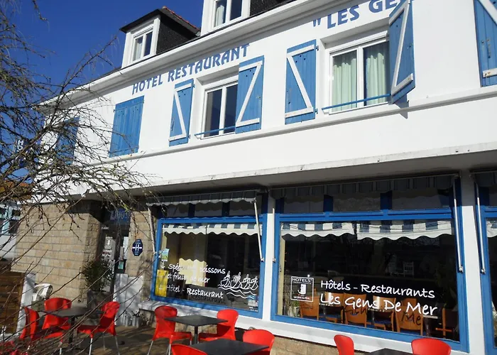 Hôtel Les Gens De Mer Lorient by Popinns
